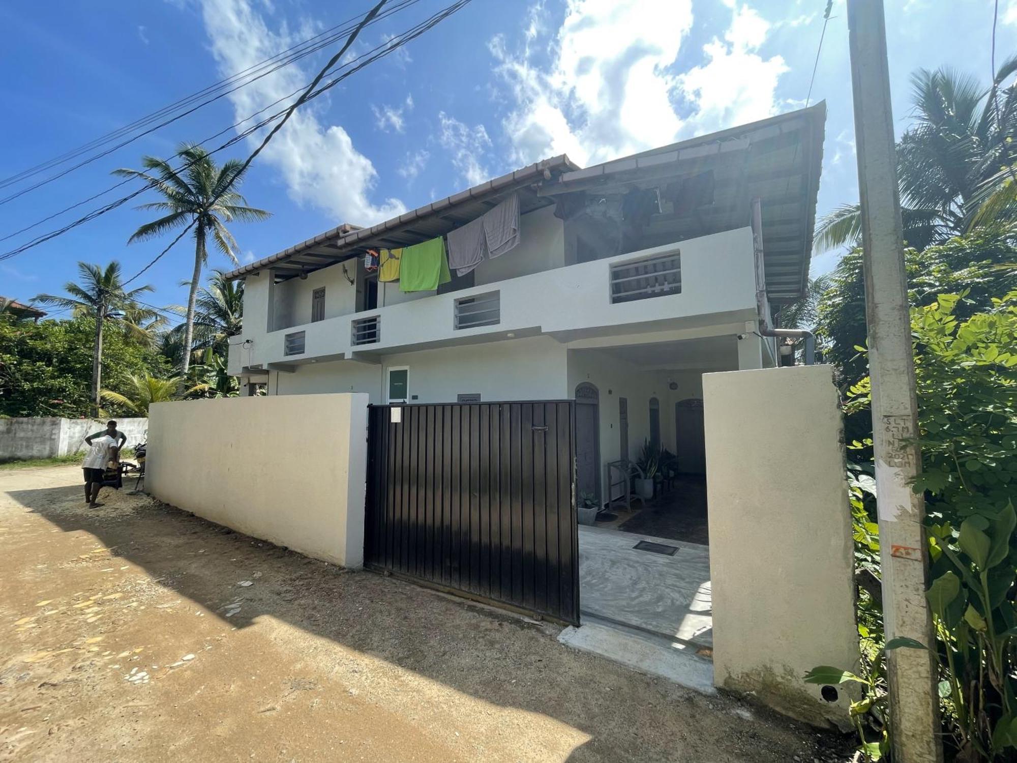 Hawara Coliving Midigama Hotel Exterior foto