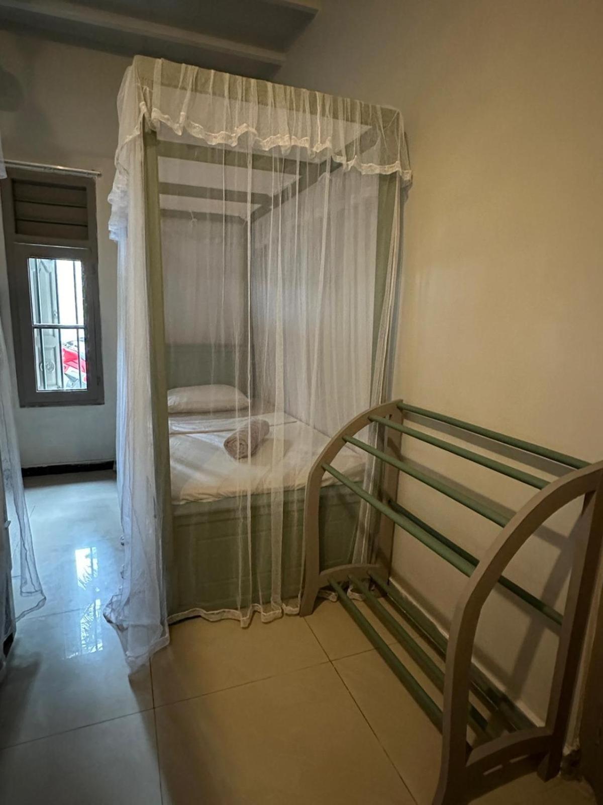 Hawara Coliving Midigama Hotel Exterior foto