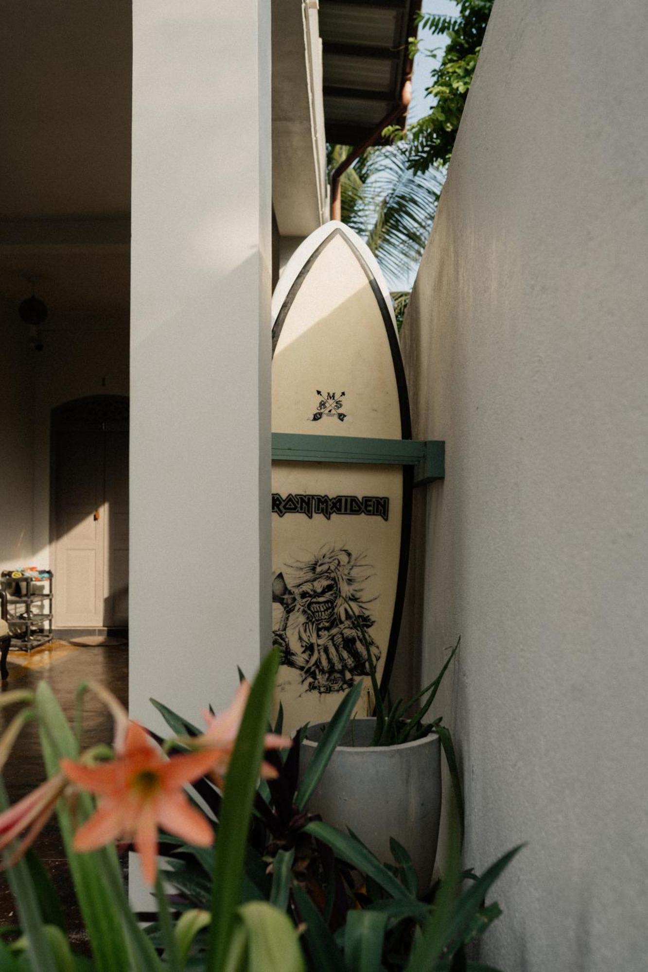 Hawara Coliving Midigama Hotel Exterior foto